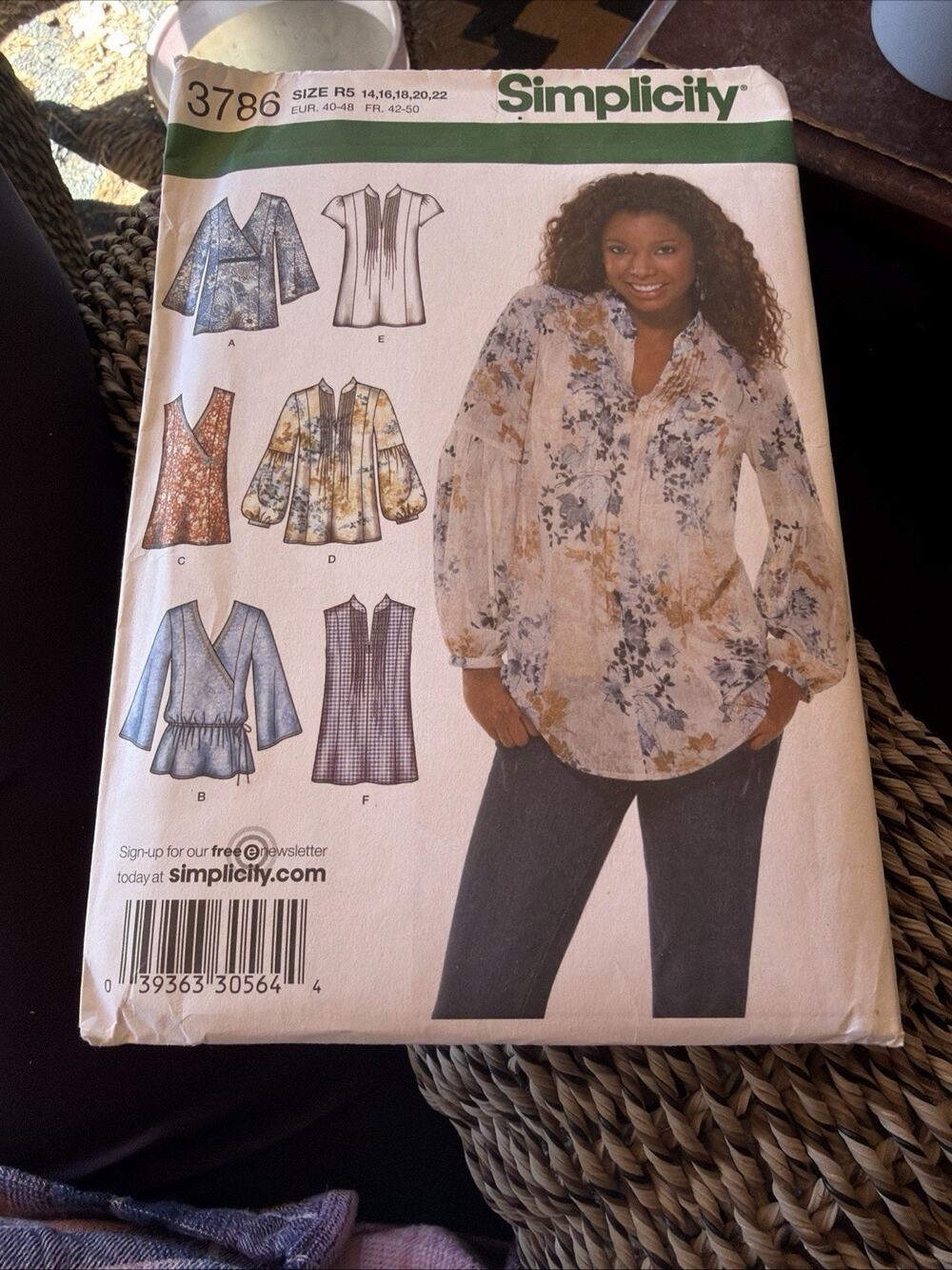 Simplicity Sew Pattern #3786 Tunic Boho Peasant Hippie Top 6 Style Plus Sz 14-22